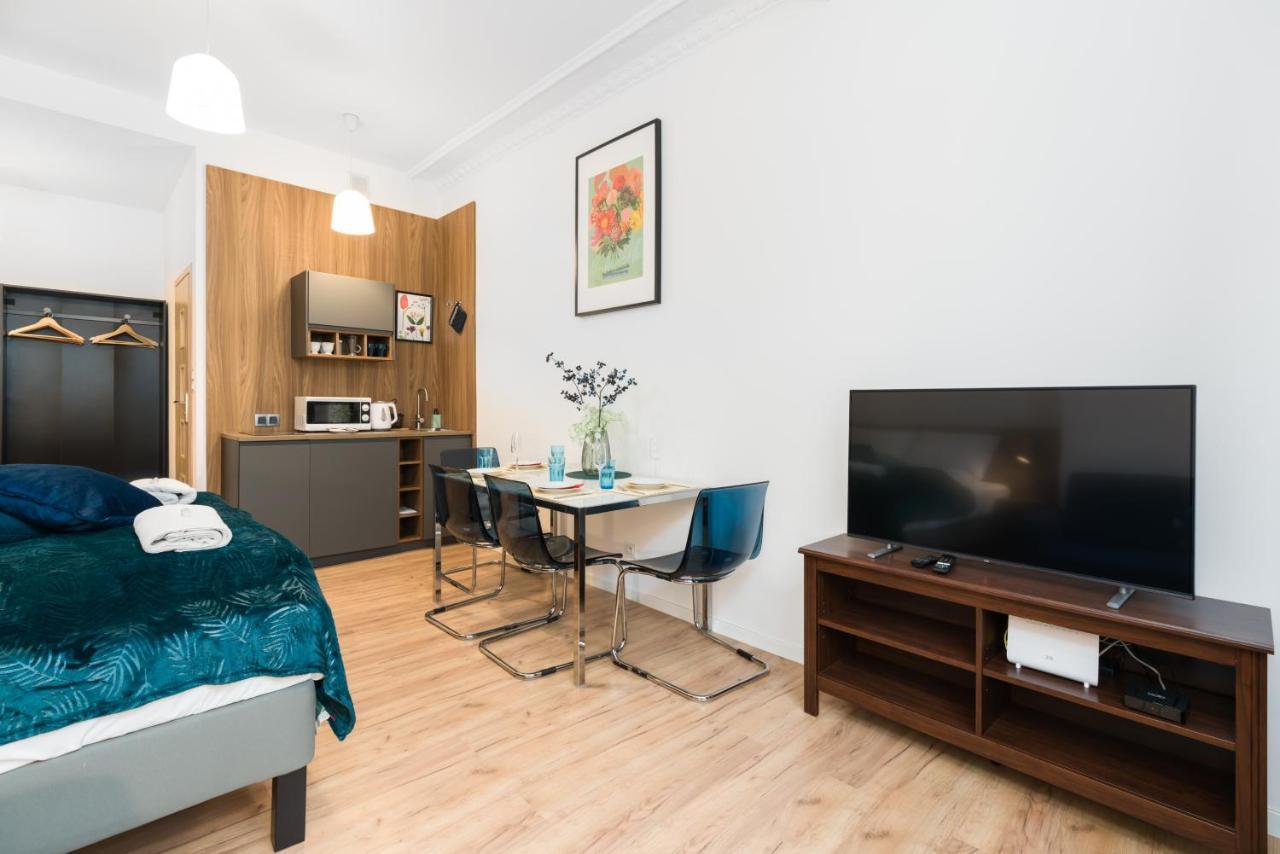 Kwiatowa Apartments Poznan City Center By Noclegi Renters Exteriör bild